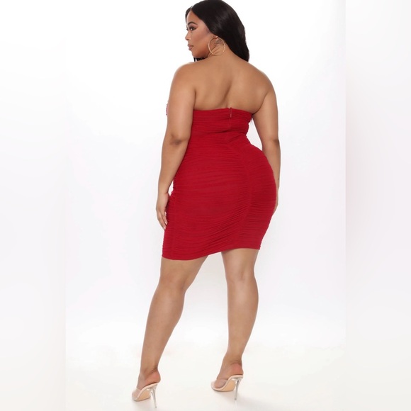 SOLD!!! Fashion Nova Ruched For Me Mesh Midi Dress - Picture 3 of 7